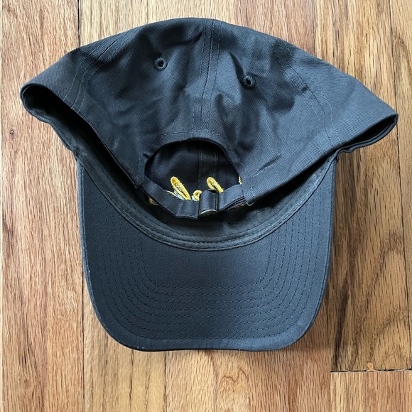 Cabelas Club Hat - Picture 2 of 2